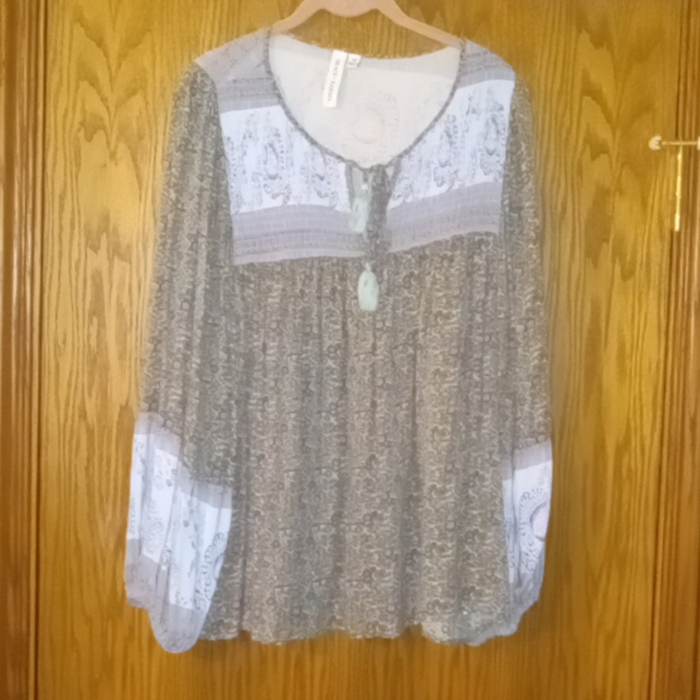 Women's Grace + Karma Pheasant Pullover 3/4 Sleeve Top
